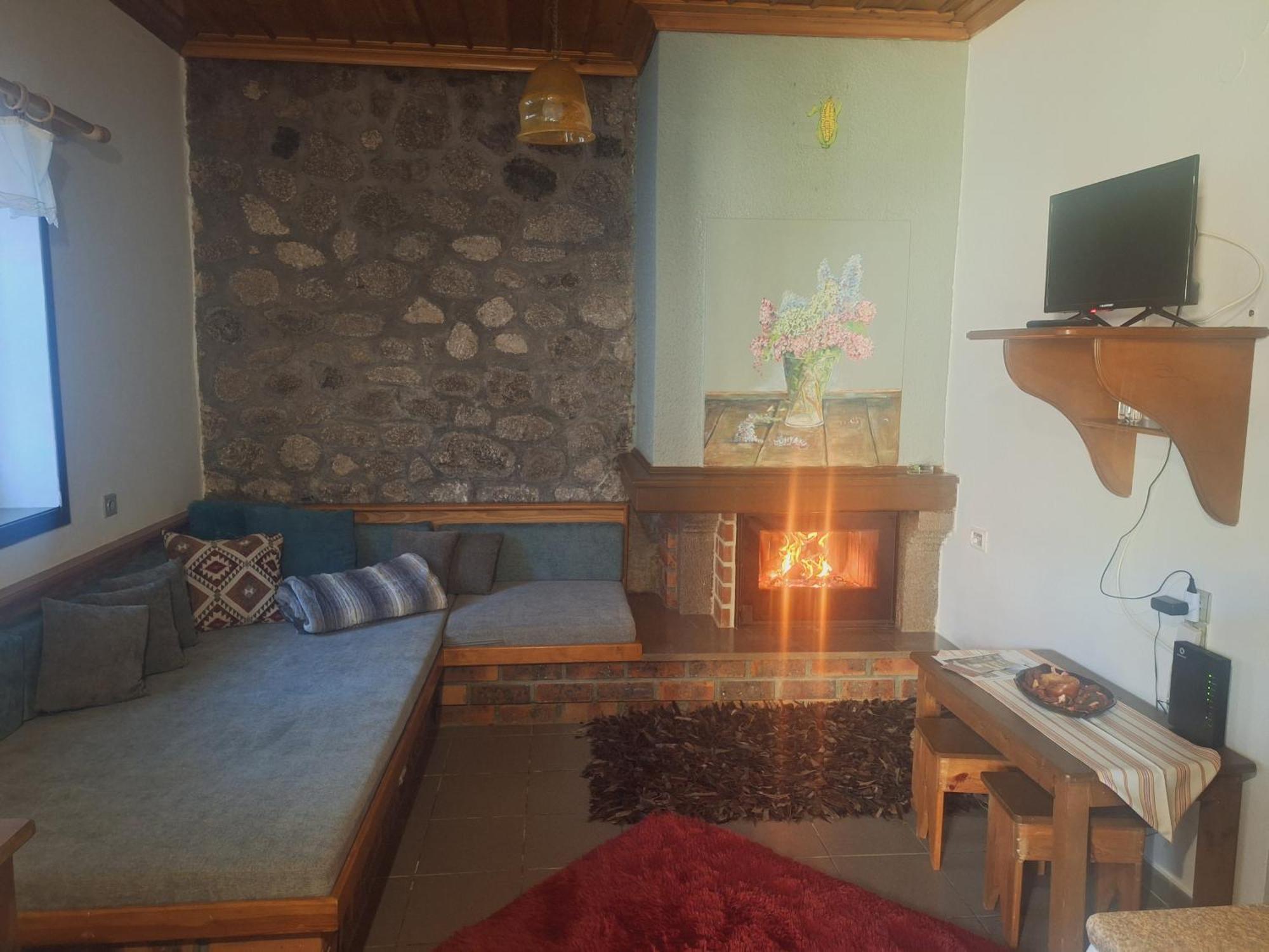 Apartment Potamolithos 2